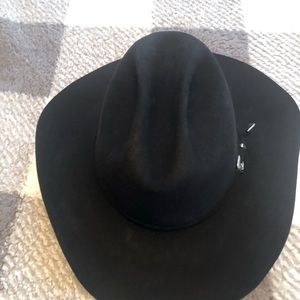 Western Hat. J B Dillon. "Long Oval" 10X Beaver. Size 7 5/8. Black.